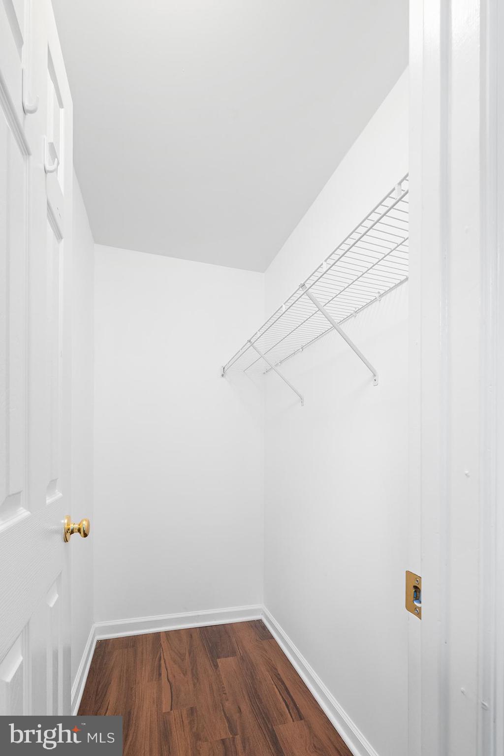 SYCAMORE HILL - Residential