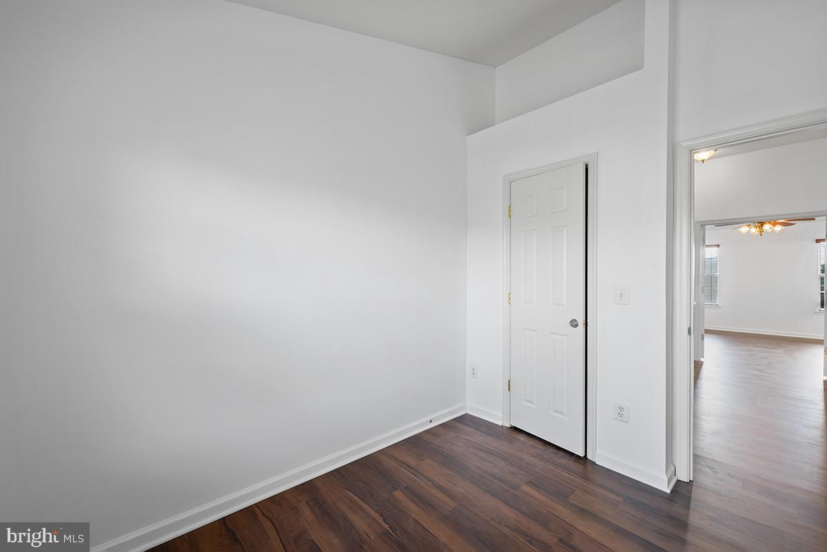 SYCAMORE HILL - Residential