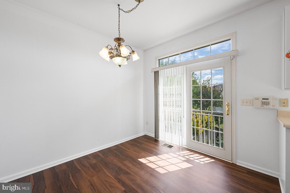 SYCAMORE HILL - Residential