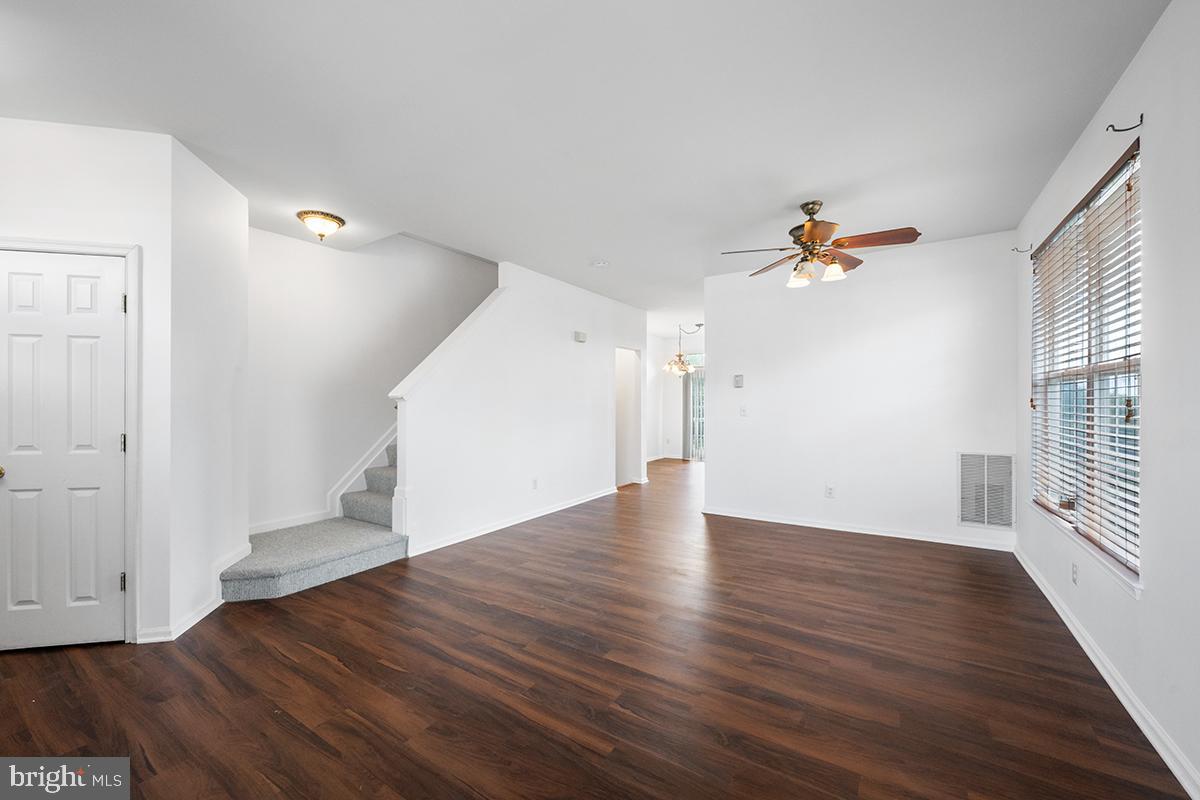 SYCAMORE HILL - Residential