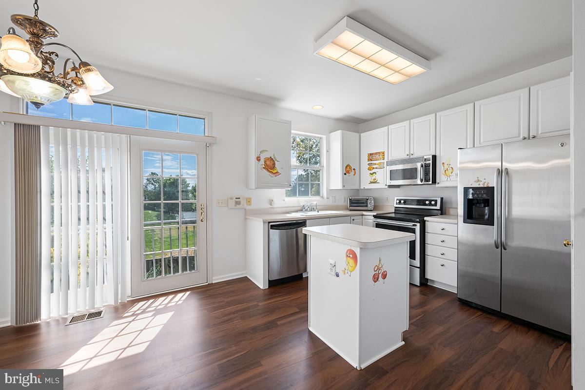 SYCAMORE HILL - Residential