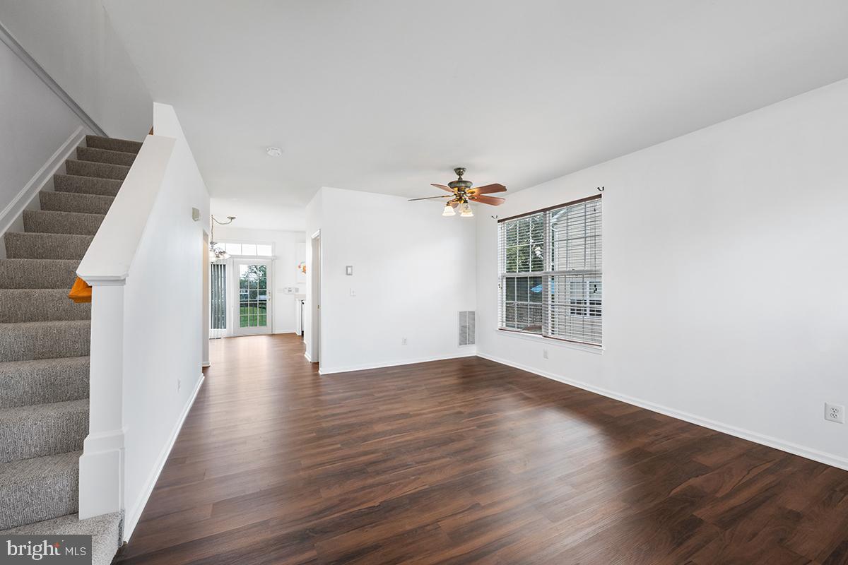 SYCAMORE HILL - Residential