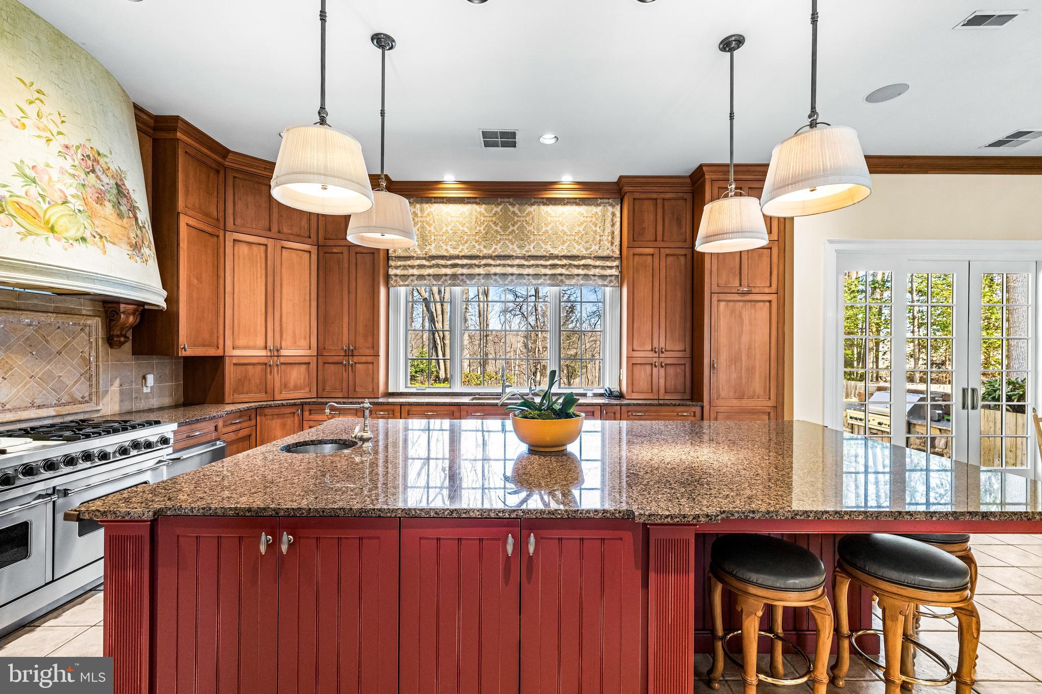 CAVES VALLEY GOLF CLUB - Residential