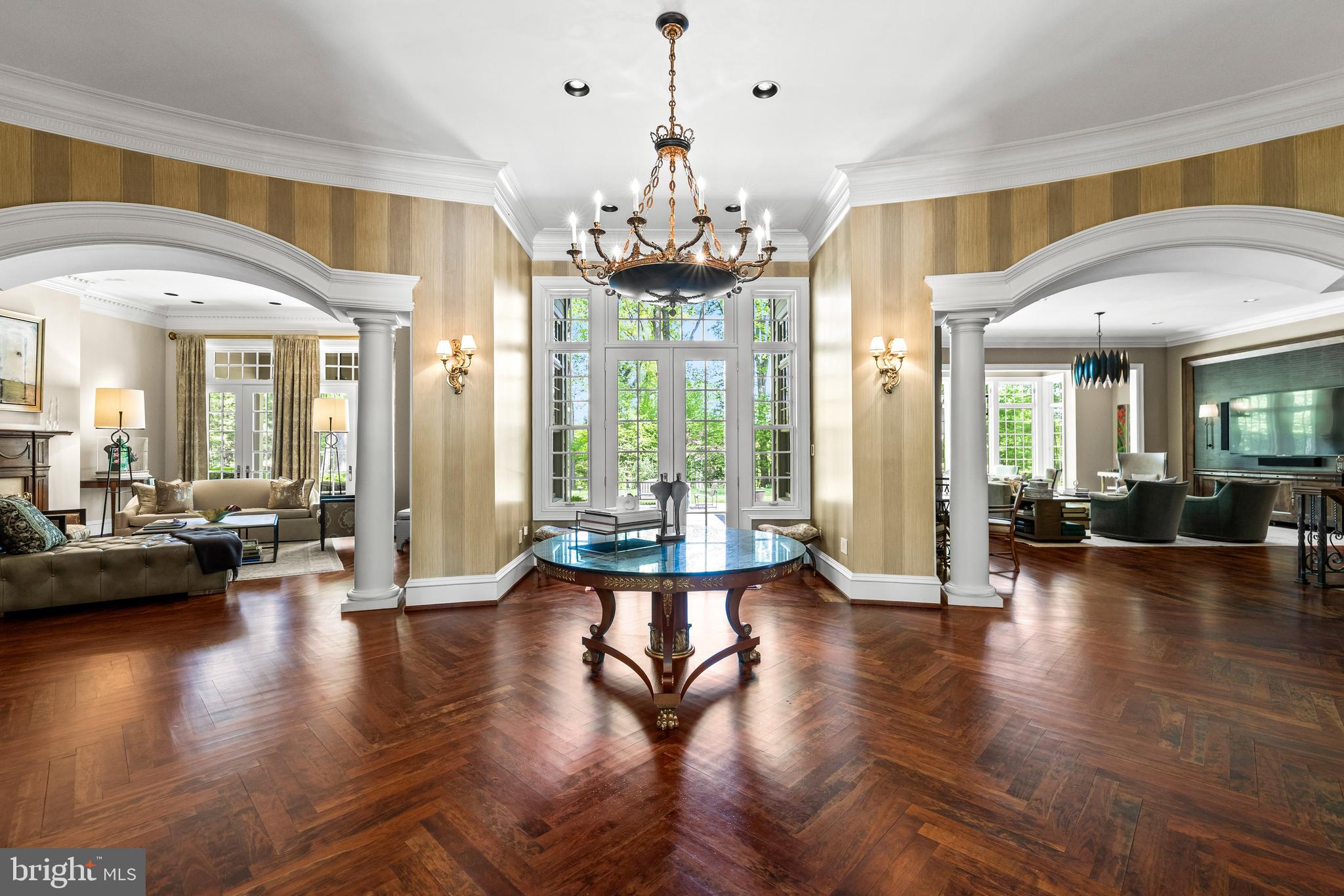 CAVES VALLEY GOLF CLUB - Residential