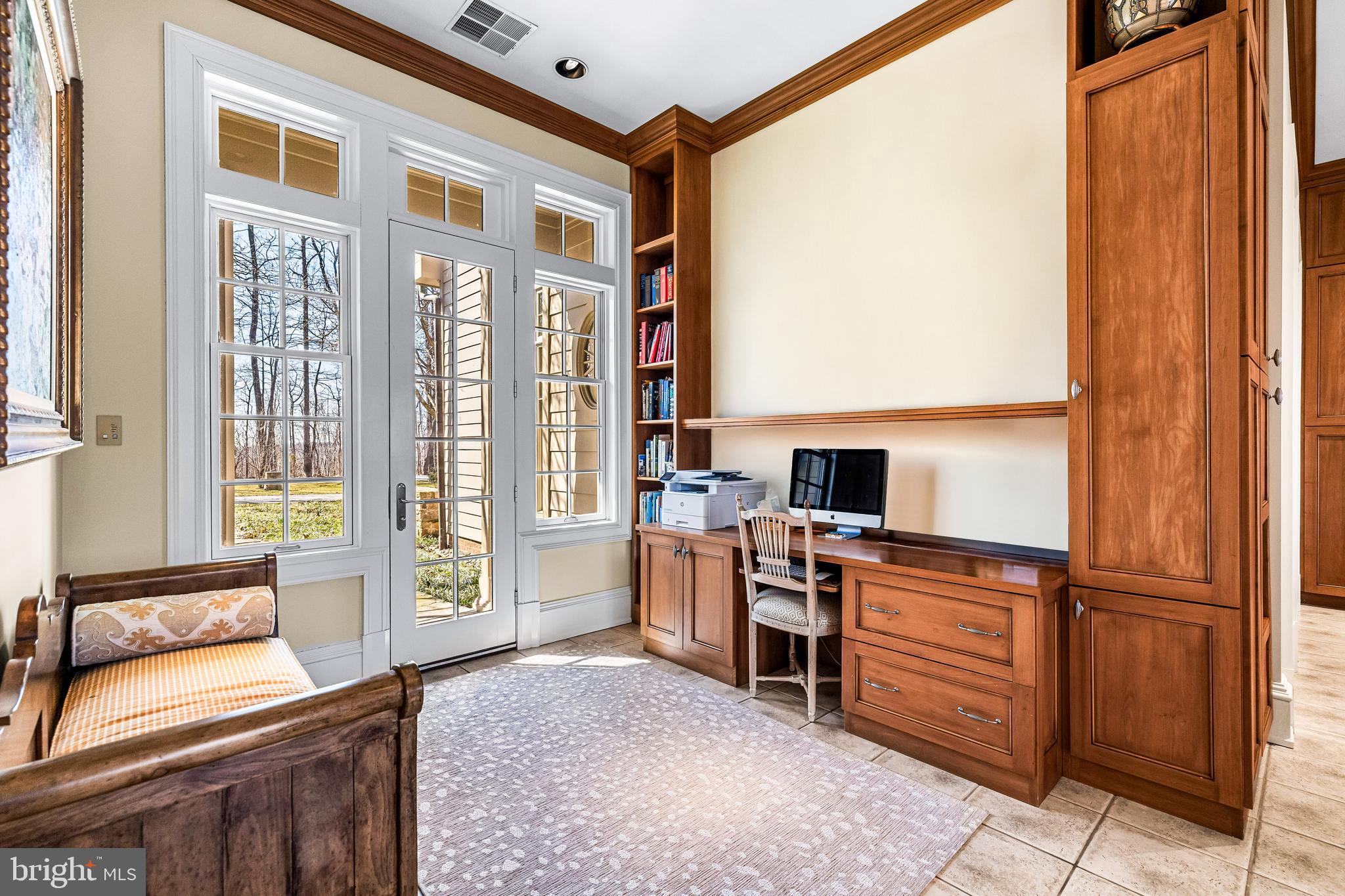 CAVES VALLEY GOLF CLUB - Residential
