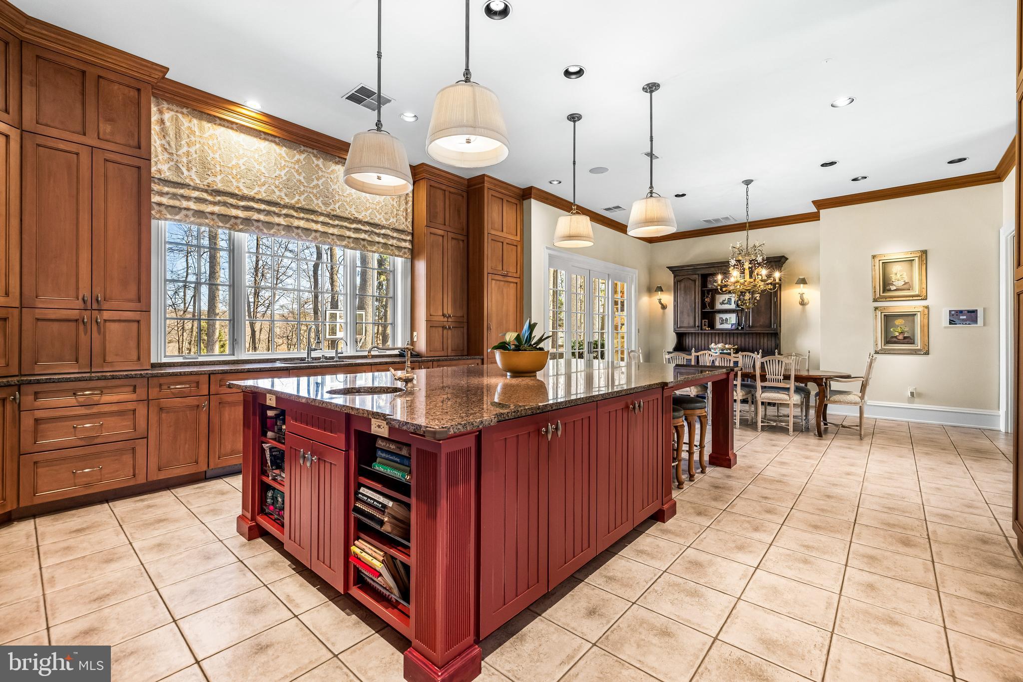 CAVES VALLEY GOLF CLUB - Residential