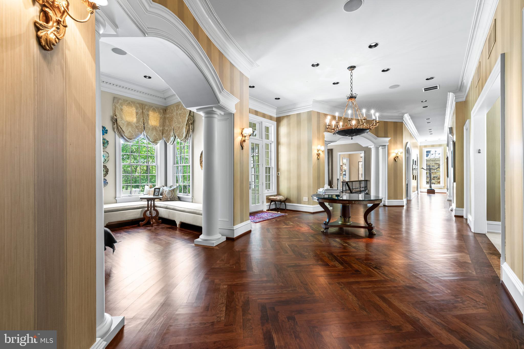 CAVES VALLEY GOLF CLUB - Residential