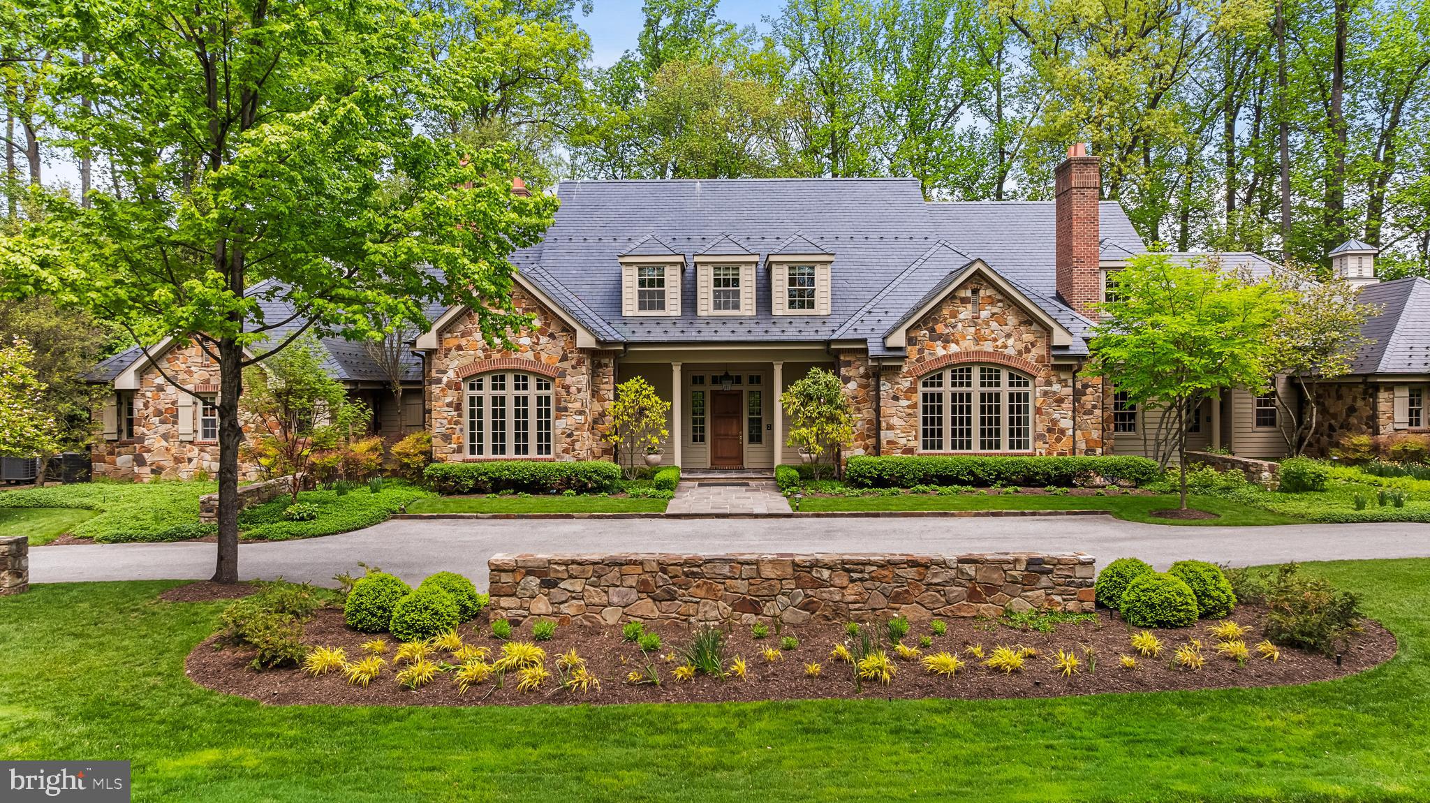 CAVES VALLEY GOLF CLUB - Residential