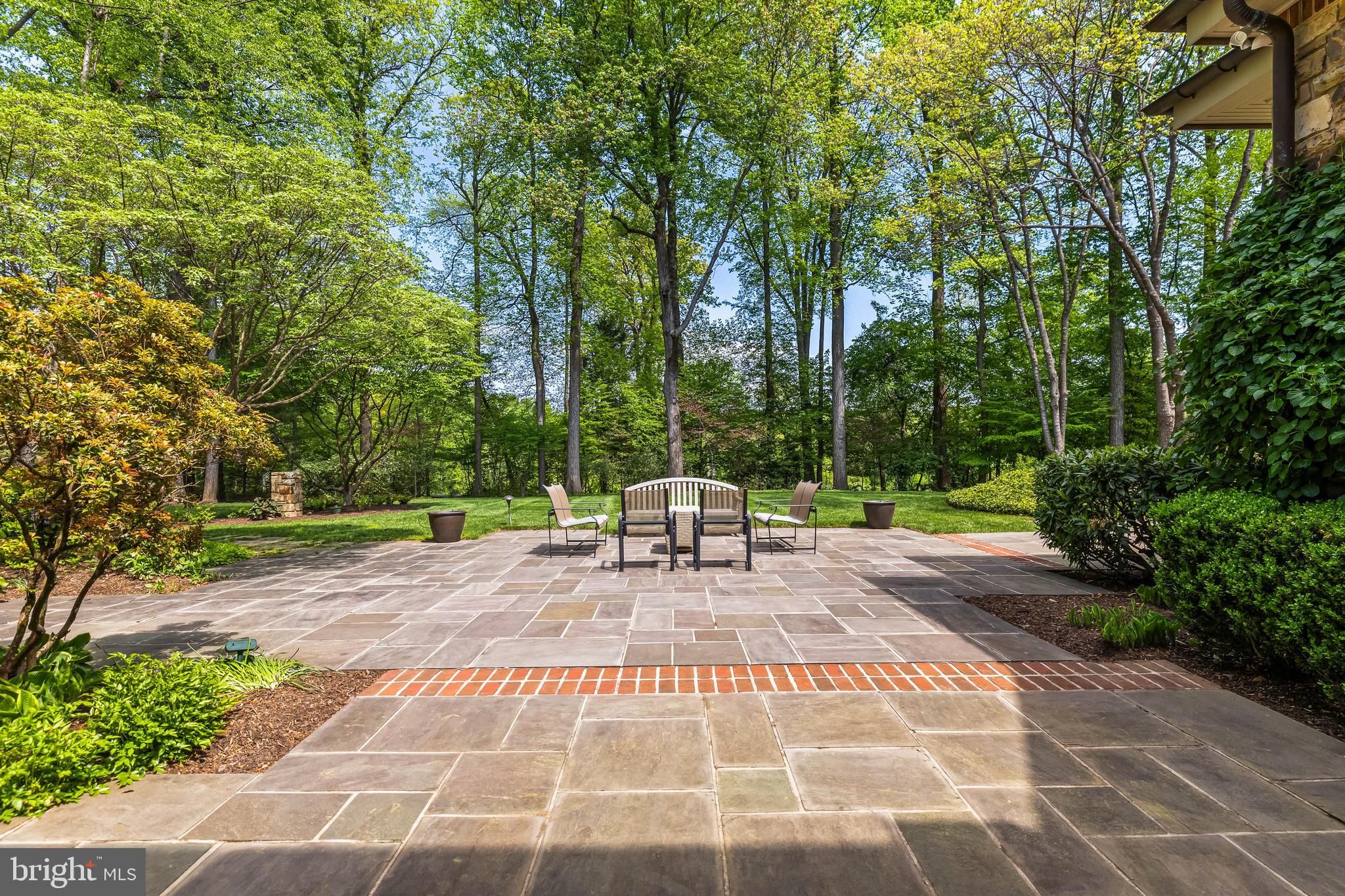 CAVES VALLEY GOLF CLUB - Residential