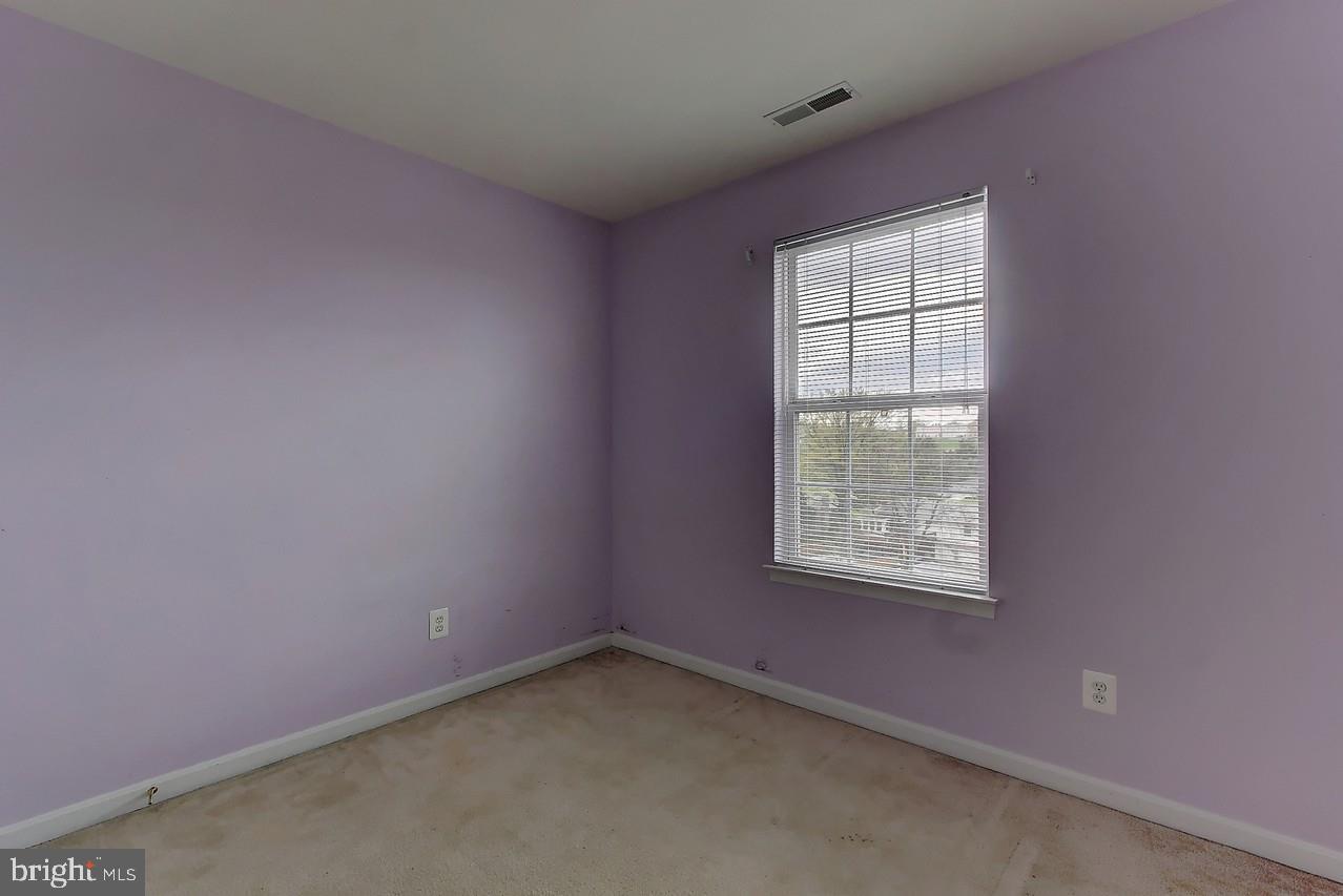 PEACEFIELDS - Residential