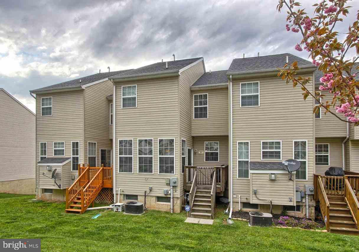 PEACEFIELDS - Residential