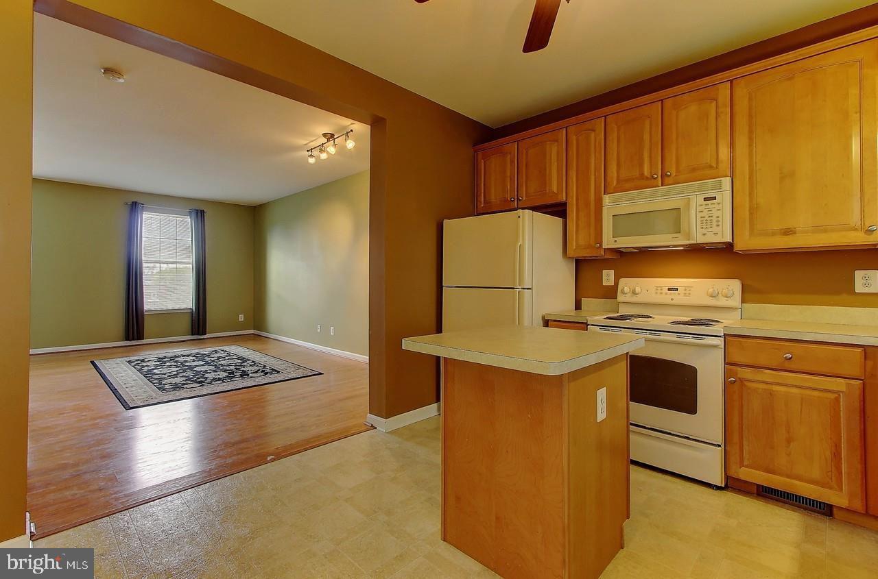 PEACEFIELDS - Residential