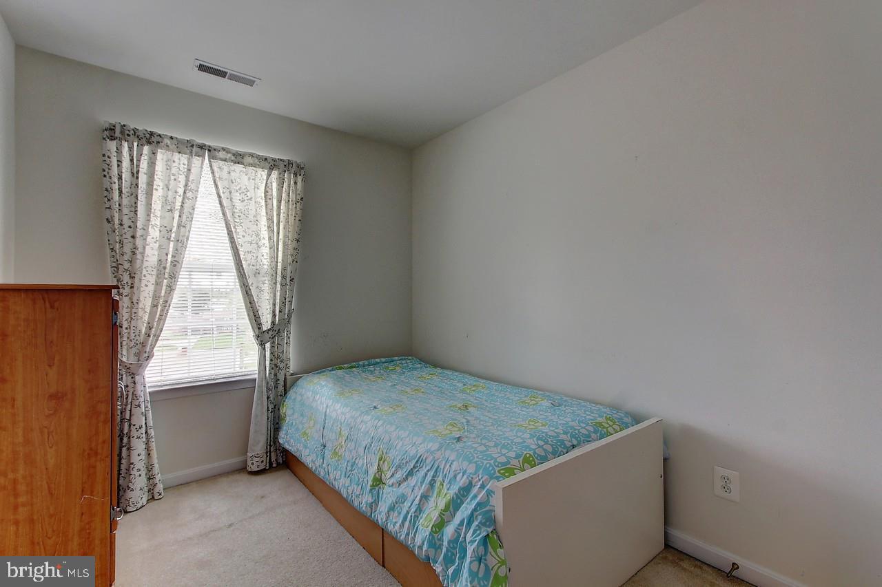 PEACEFIELDS - Residential