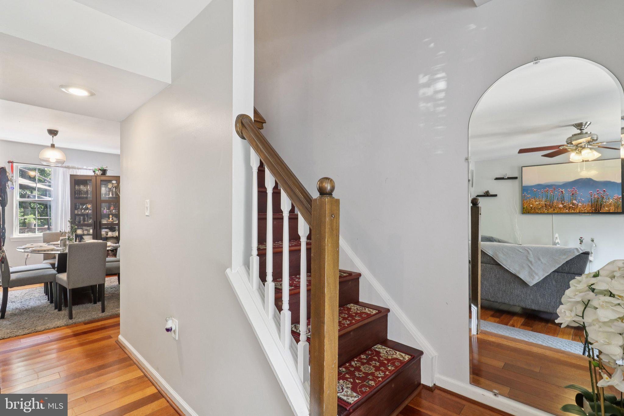 5717 EVERGREEN KNOLL COURT