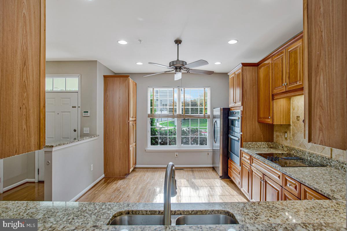 SAN FRANCISCO BY THE BAY - Residential