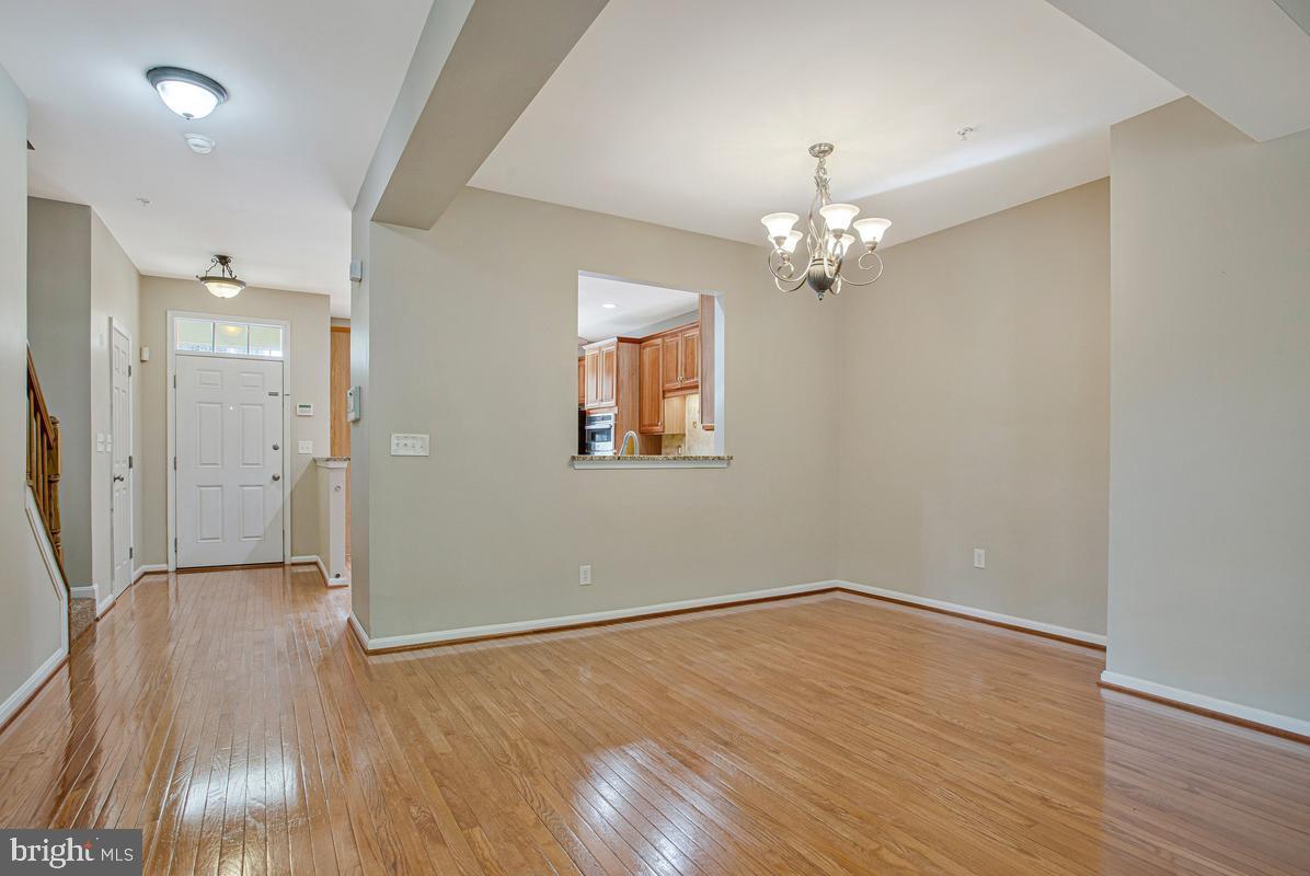 SAN FRANCISCO BY THE BAY - Residential