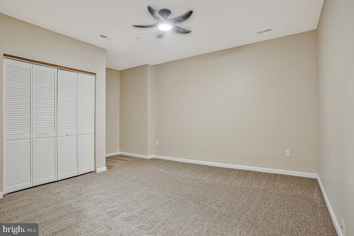 SAN FRANCISCO BY THE BAY - Residential