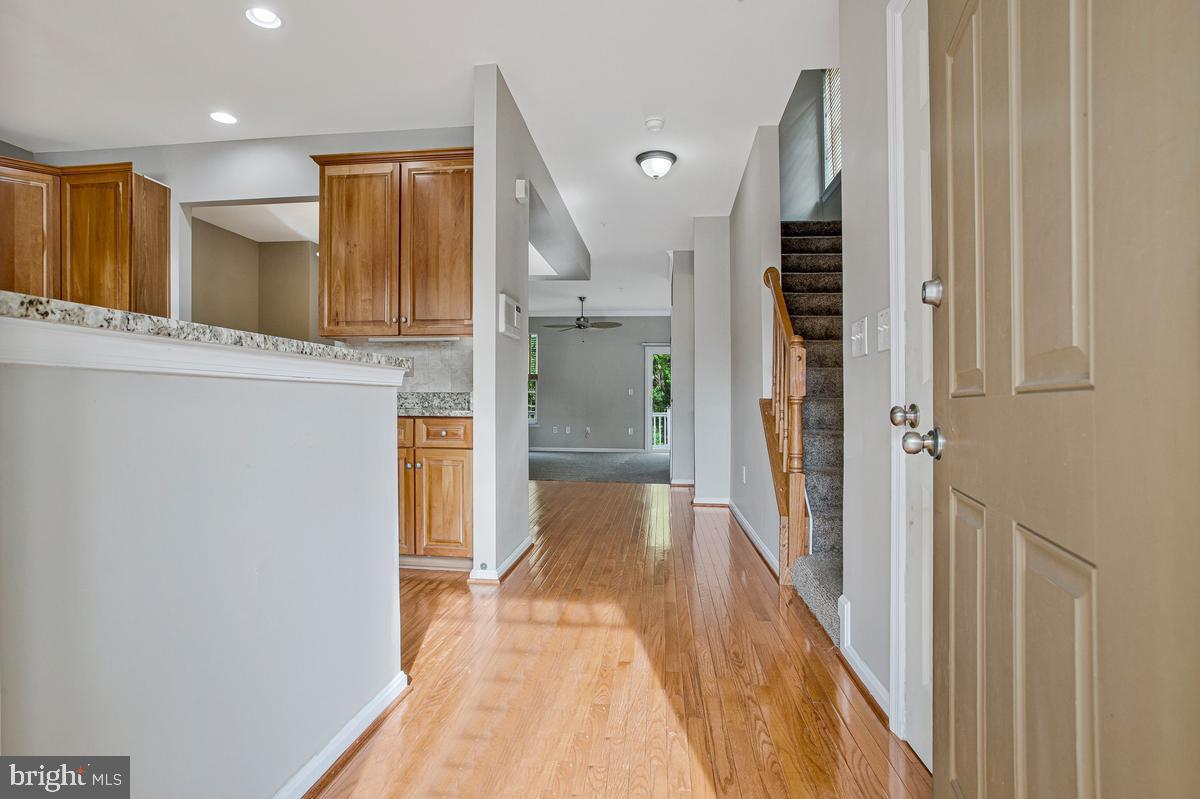 SAN FRANCISCO BY THE BAY - Residential