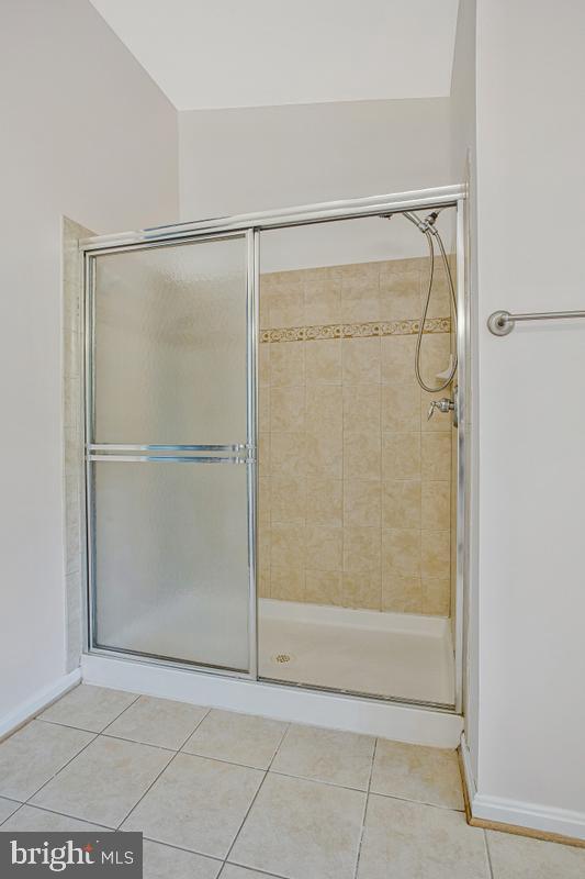 SAN FRANCISCO BY THE BAY - Residential