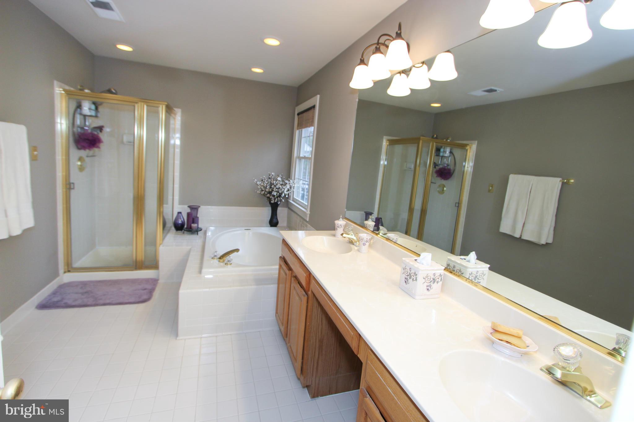 PENDERBROOK - Residential