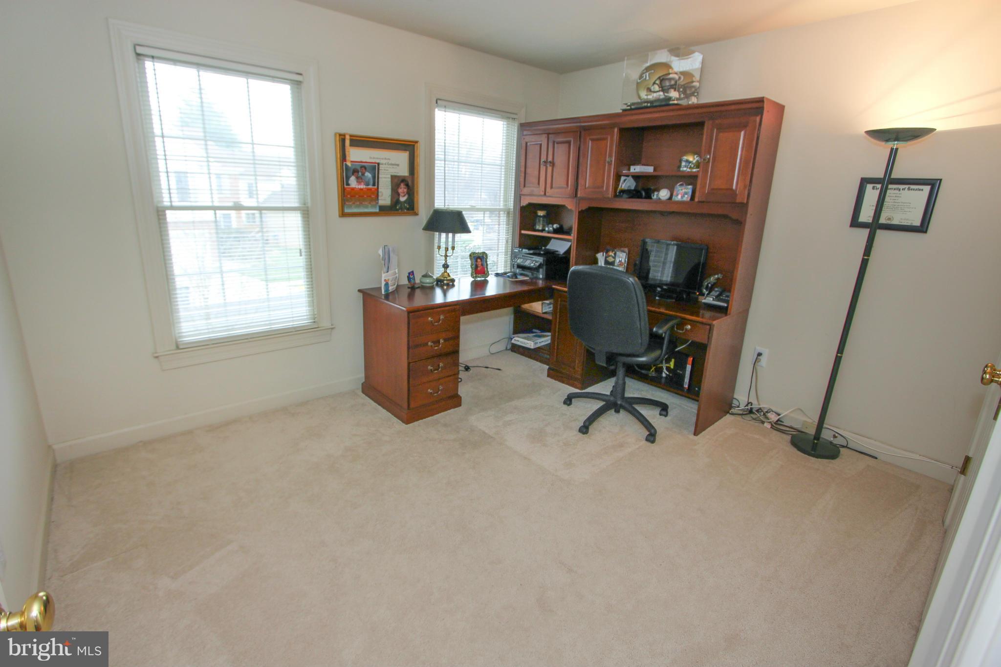 PENDERBROOK - Residential