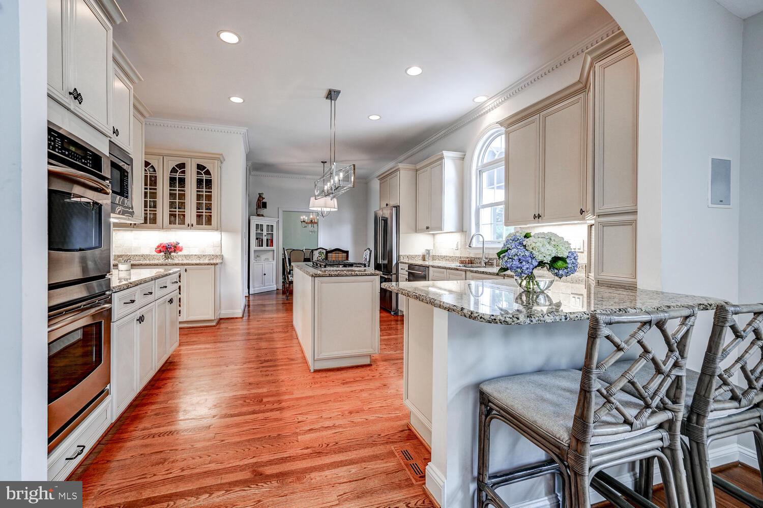 MAYFAIR - Residential