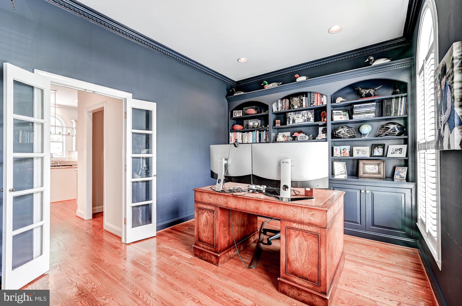 MAYFAIR - Residential