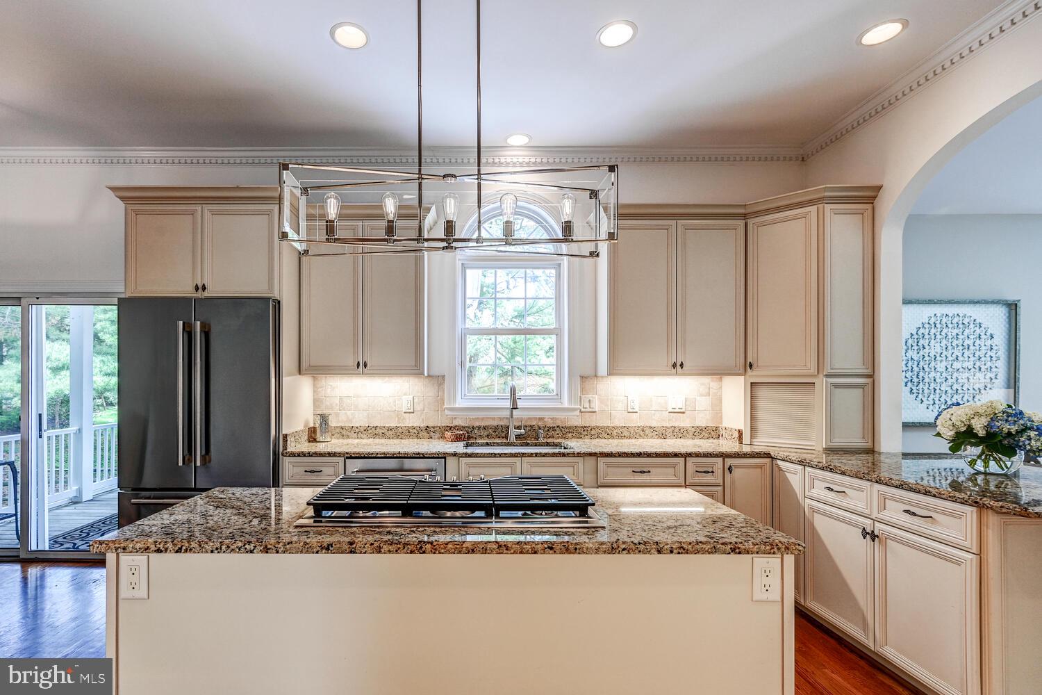 MAYFAIR - Residential