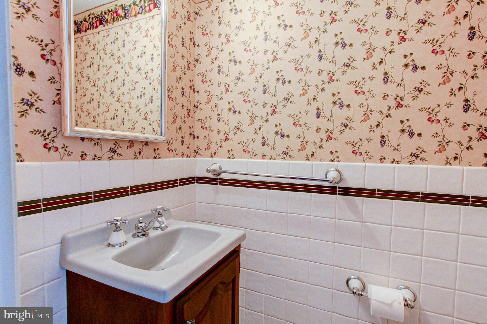 PINE VLY ESTS - Residential