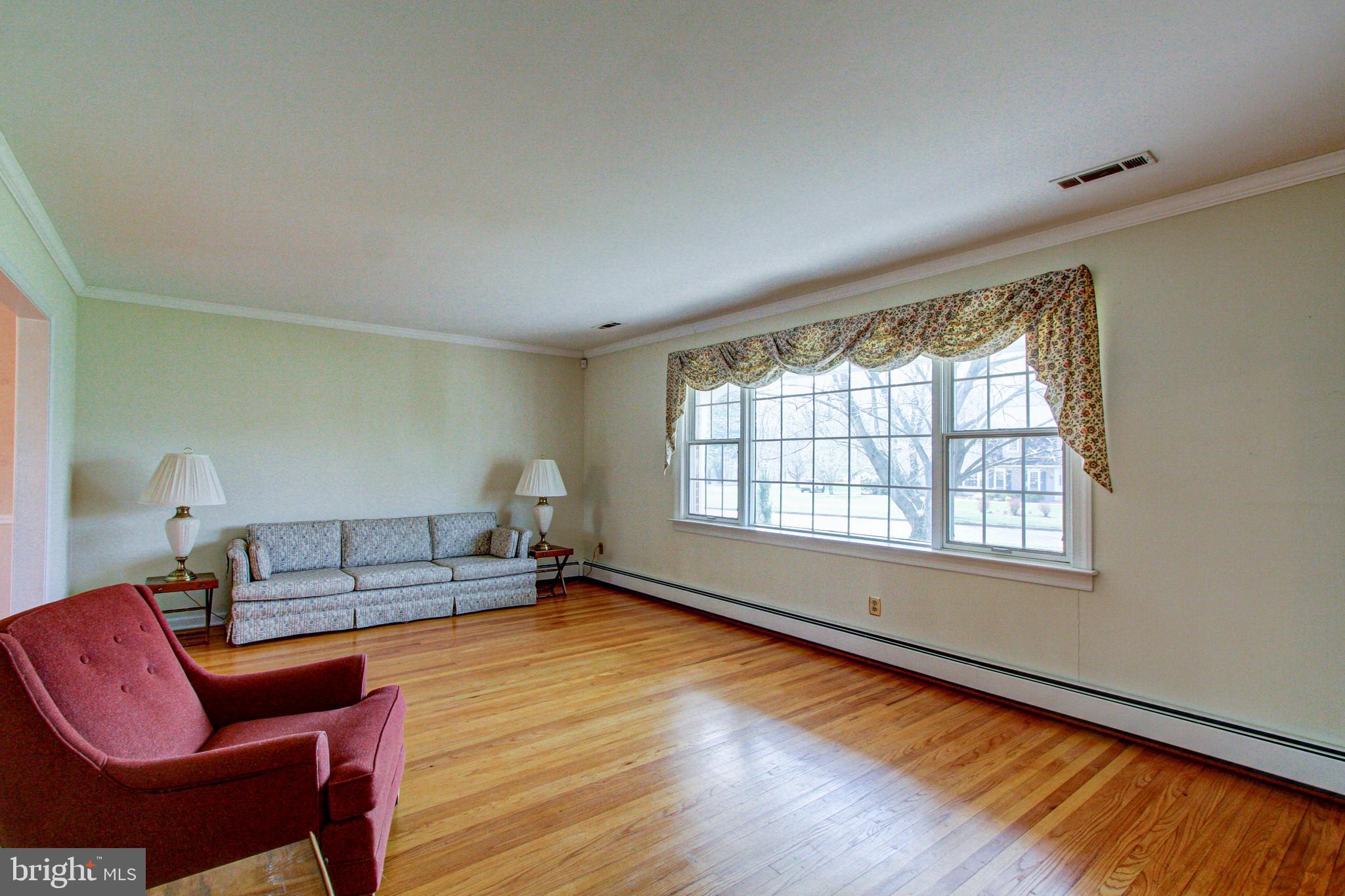 PINE VLY ESTS - Residential