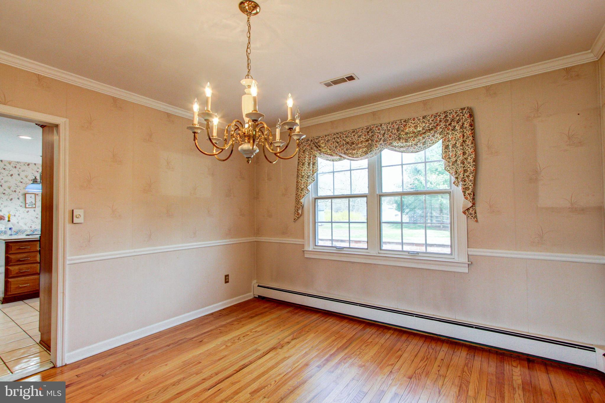 PINE VLY ESTS - Residential