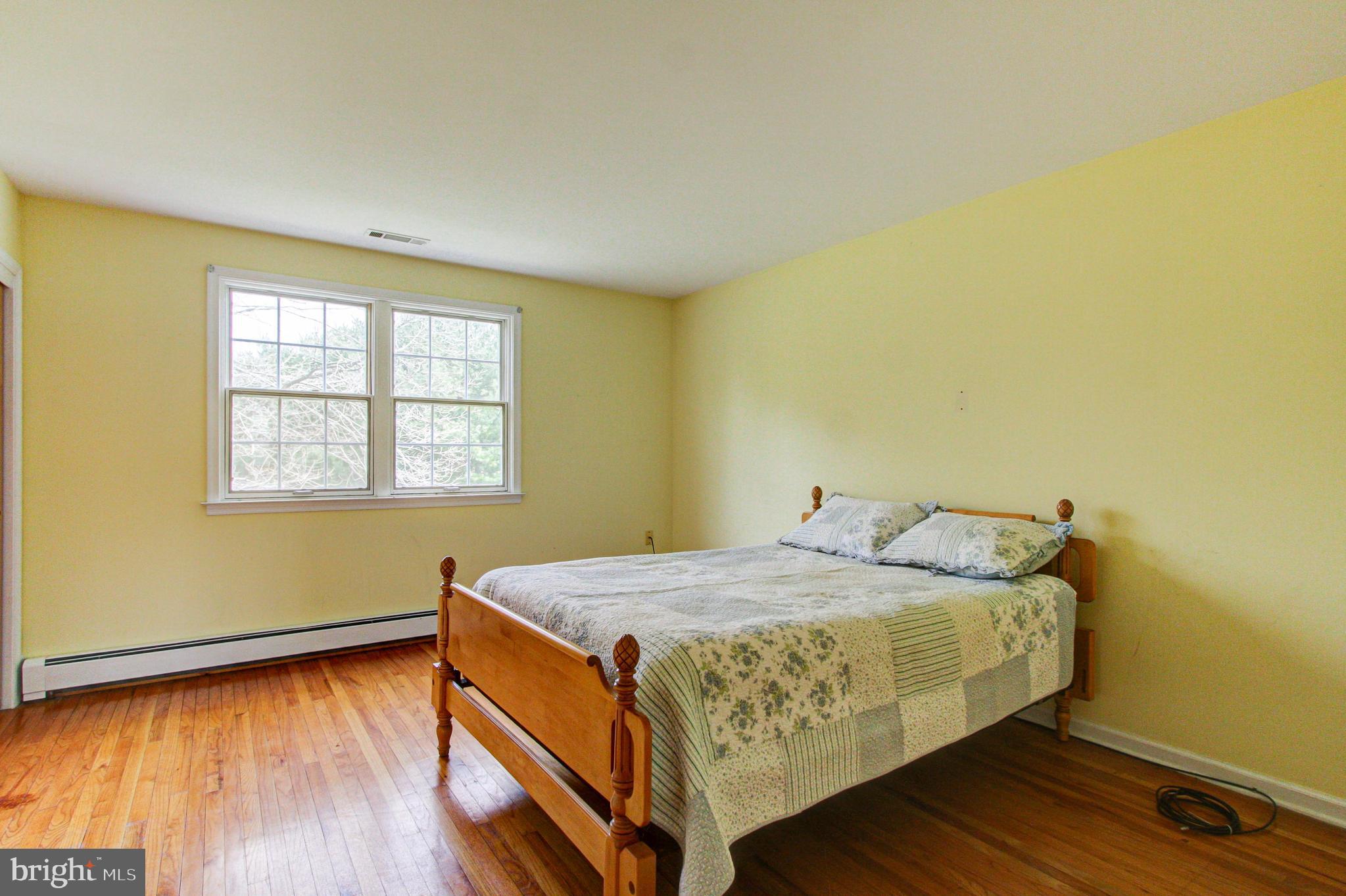 PINE VLY ESTS - Residential