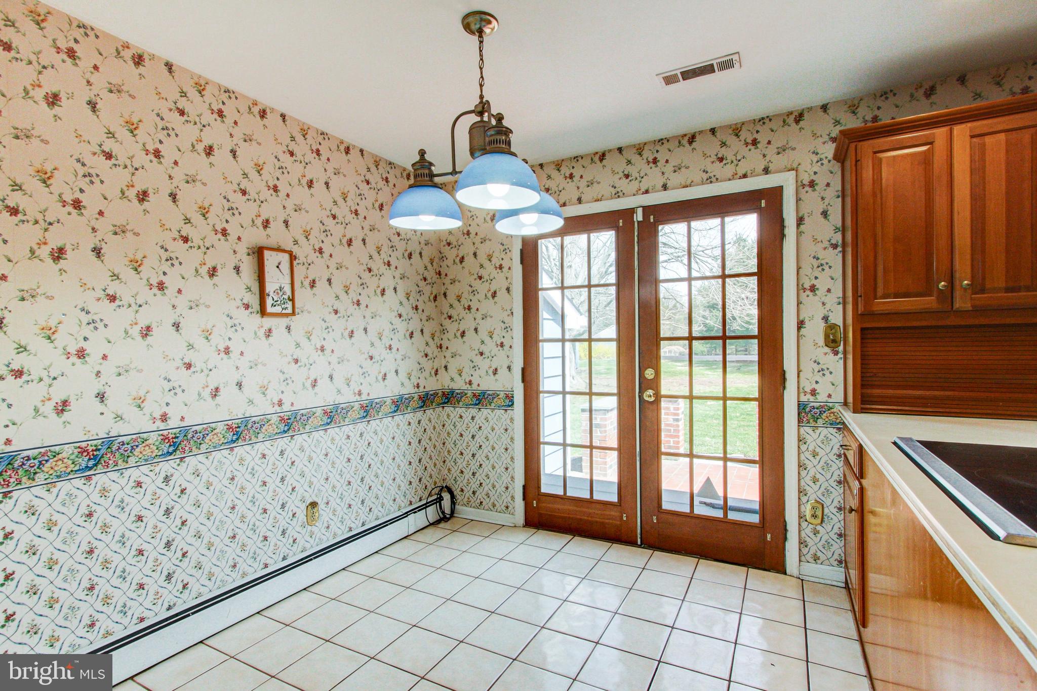 PINE VLY ESTS - Residential