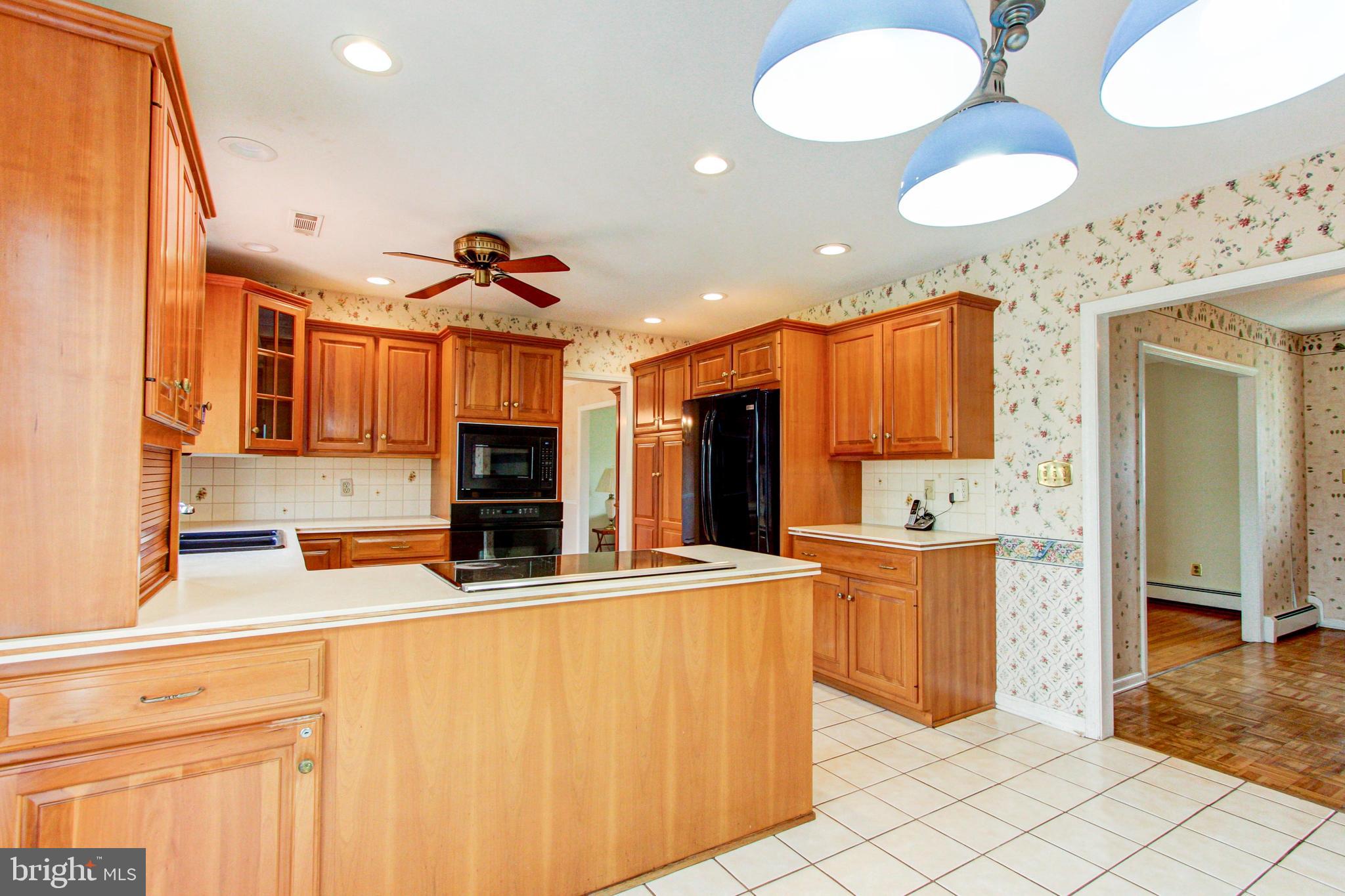 PINE VLY ESTS - Residential