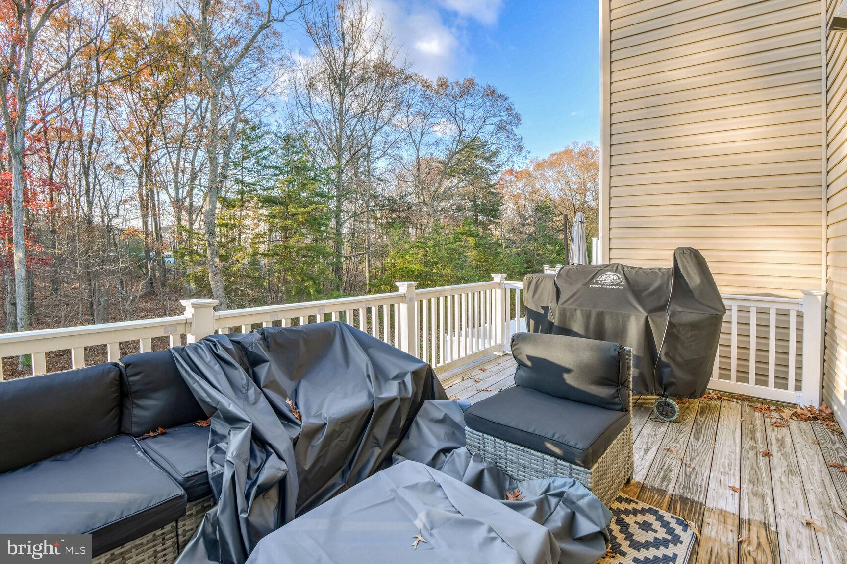 TANYARD SPRINGS TOWNHOMES - Residential