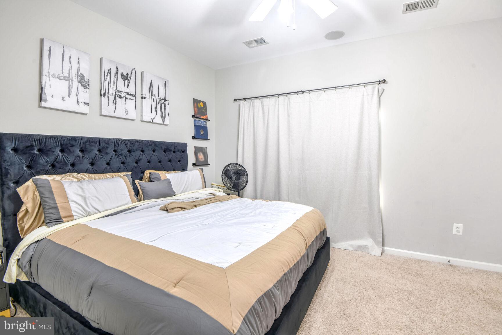 TANYARD SPRINGS TOWNHOMES - Residential