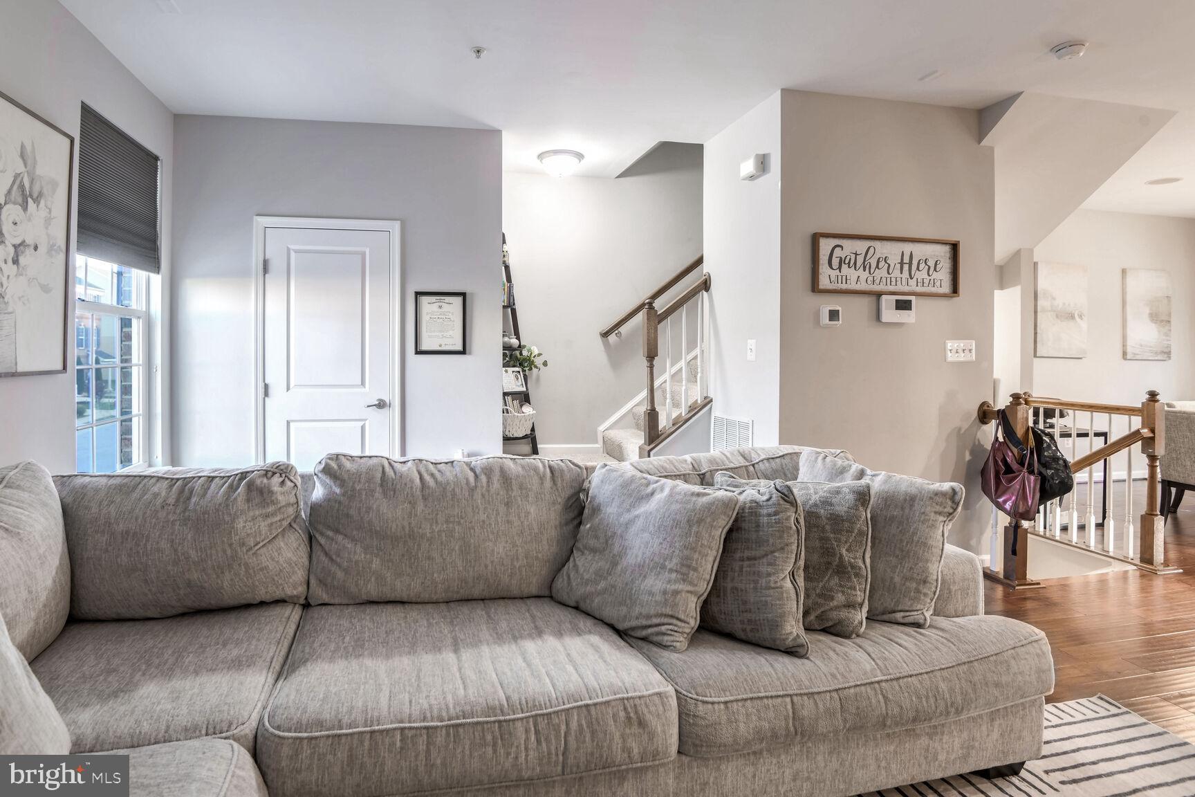 TANYARD SPRINGS TOWNHOMES - Residential