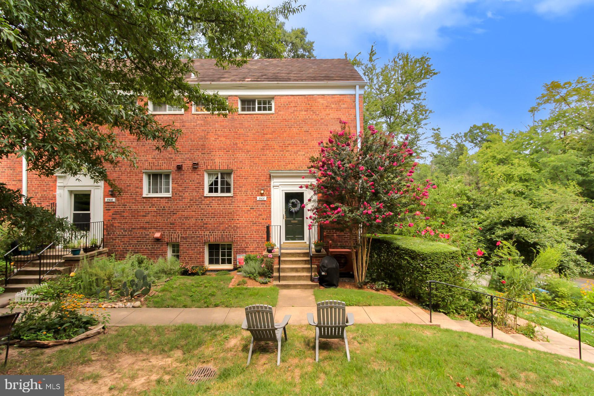 PARKFAIRFAX - Residential