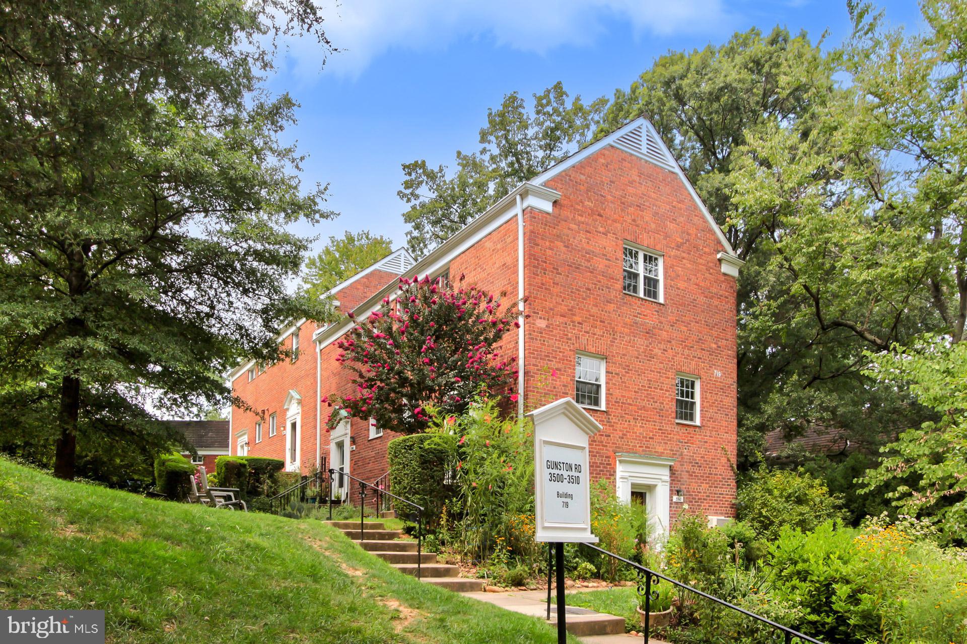 PARKFAIRFAX - Residential