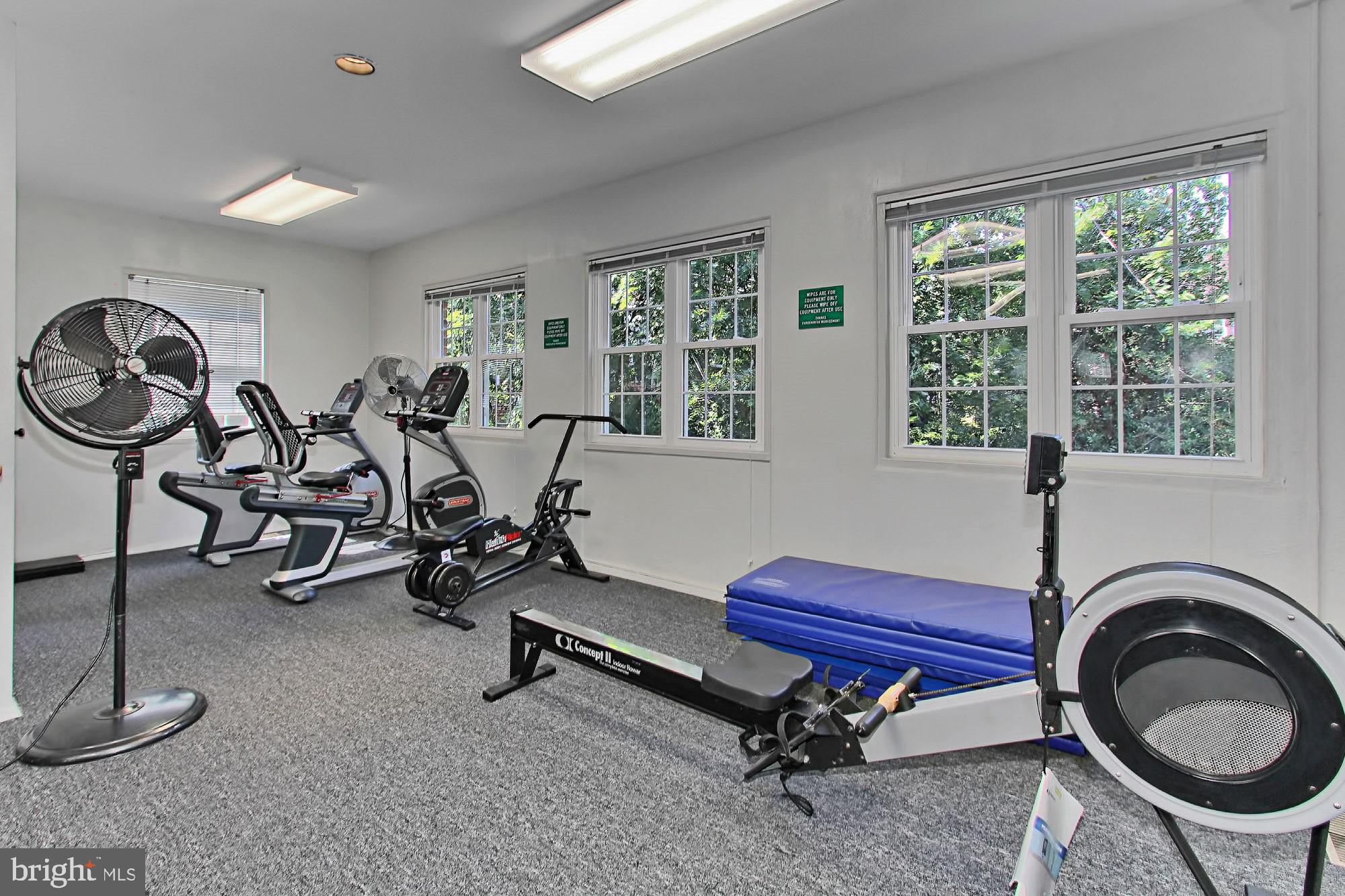 PARKFAIRFAX - Residential