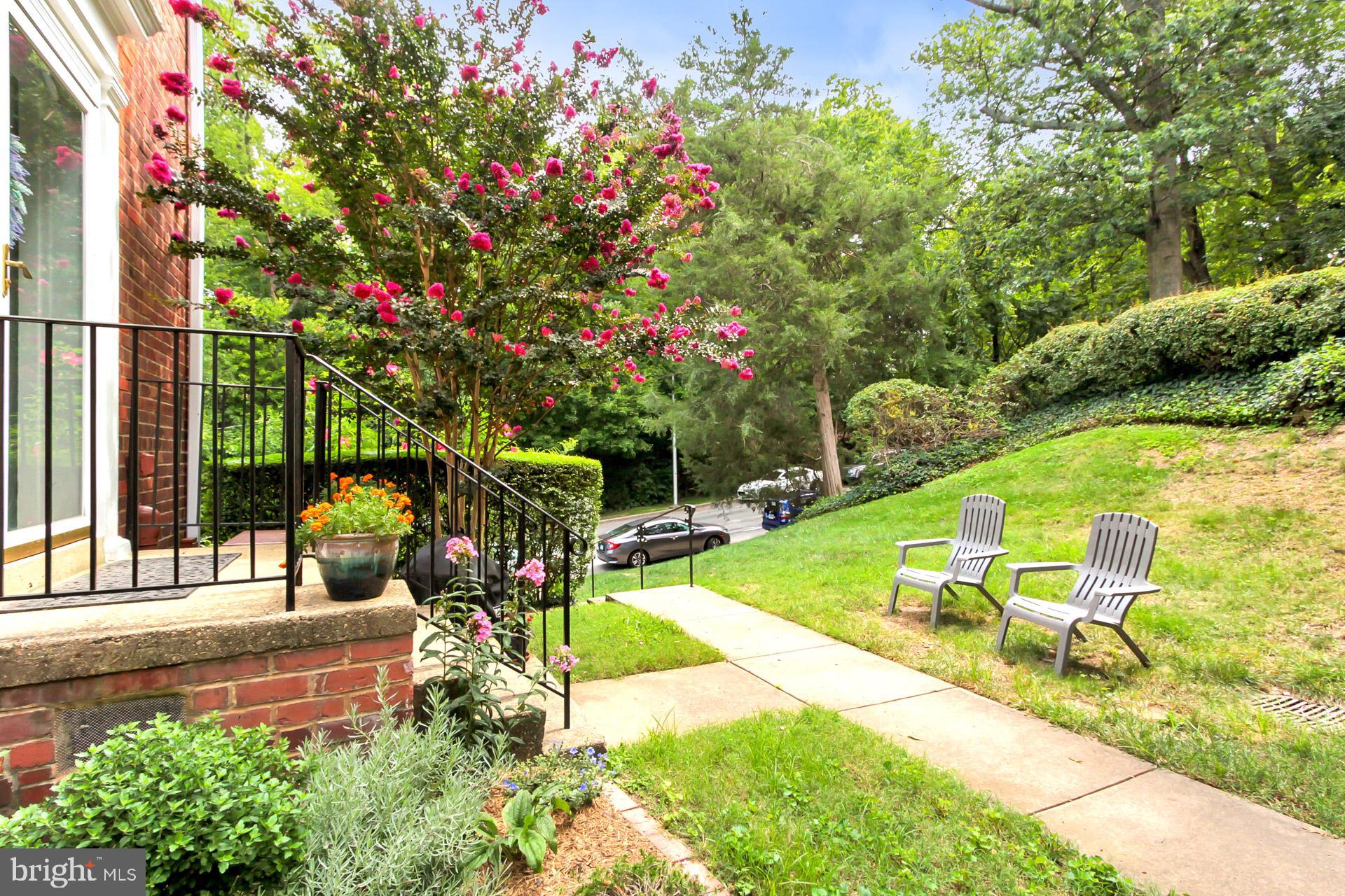 PARKFAIRFAX - Residential