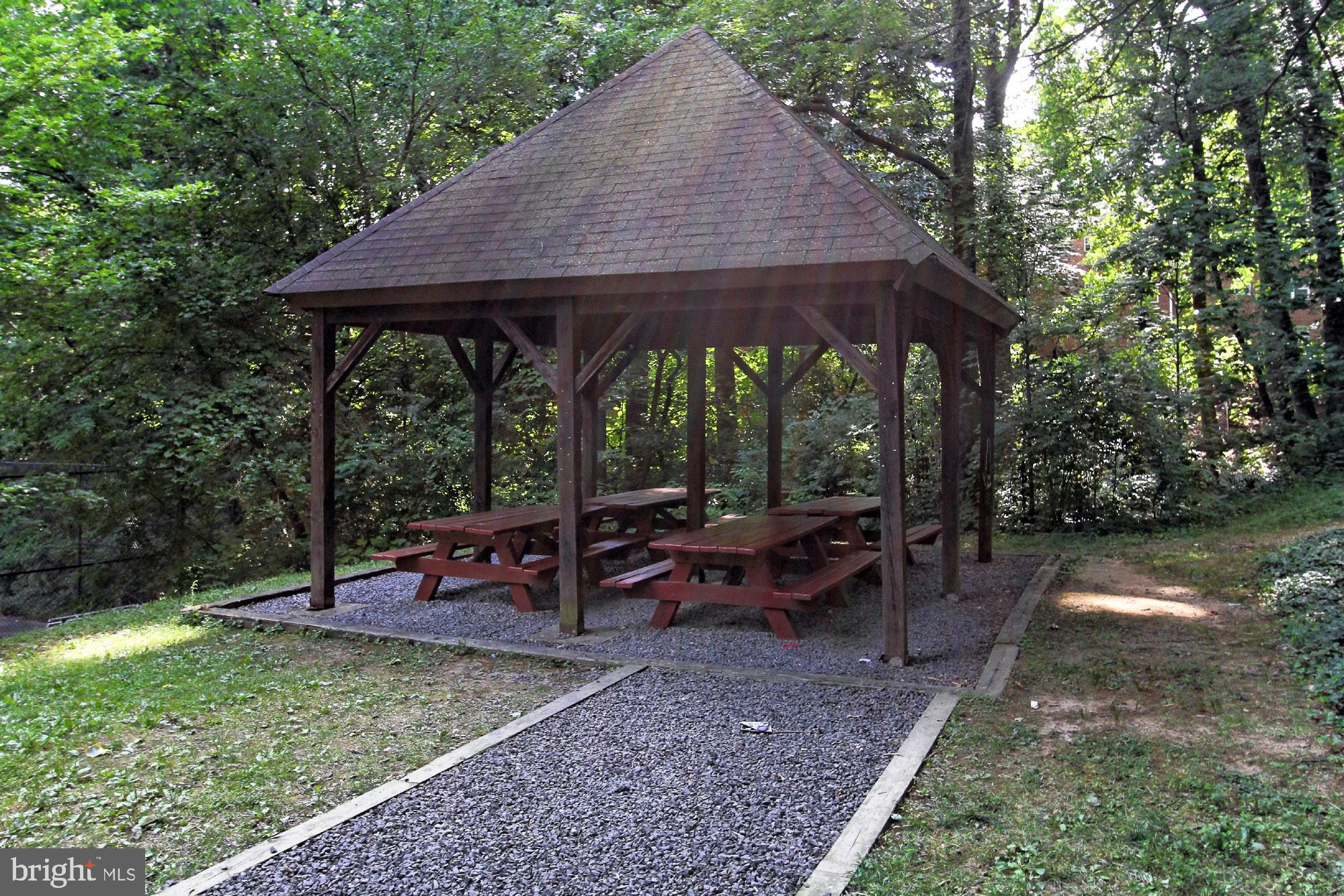 PARKFAIRFAX - Residential