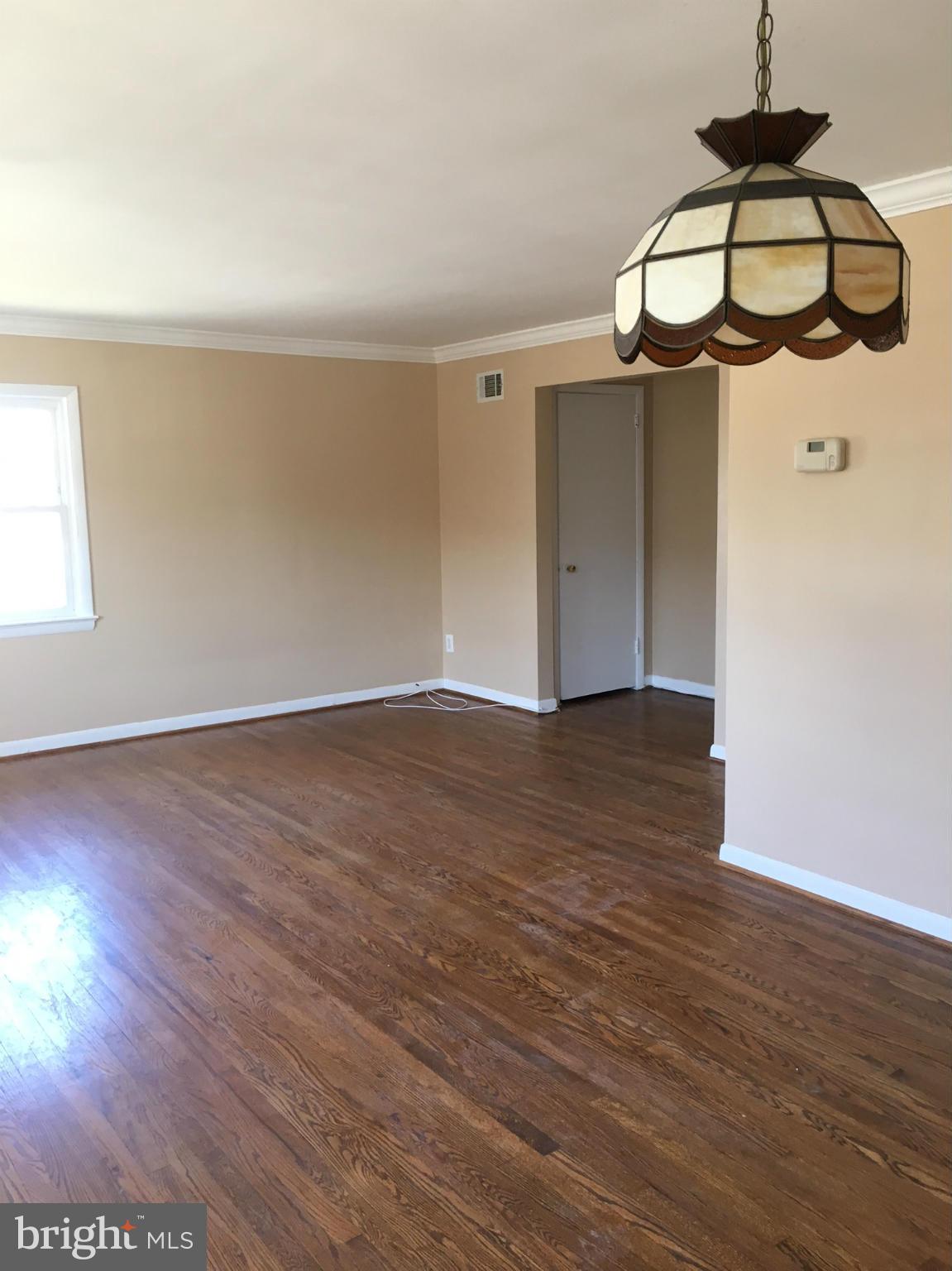 GLENCARLYN - Residential Lease