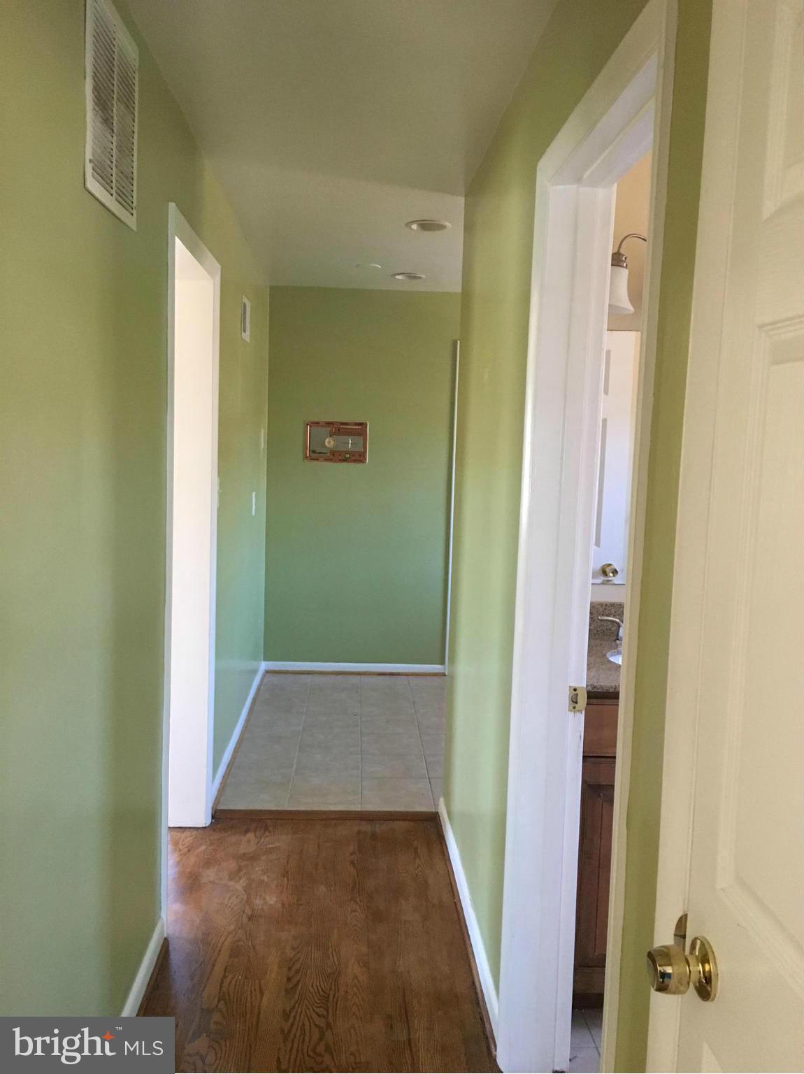 GLENCARLYN - Residential Lease