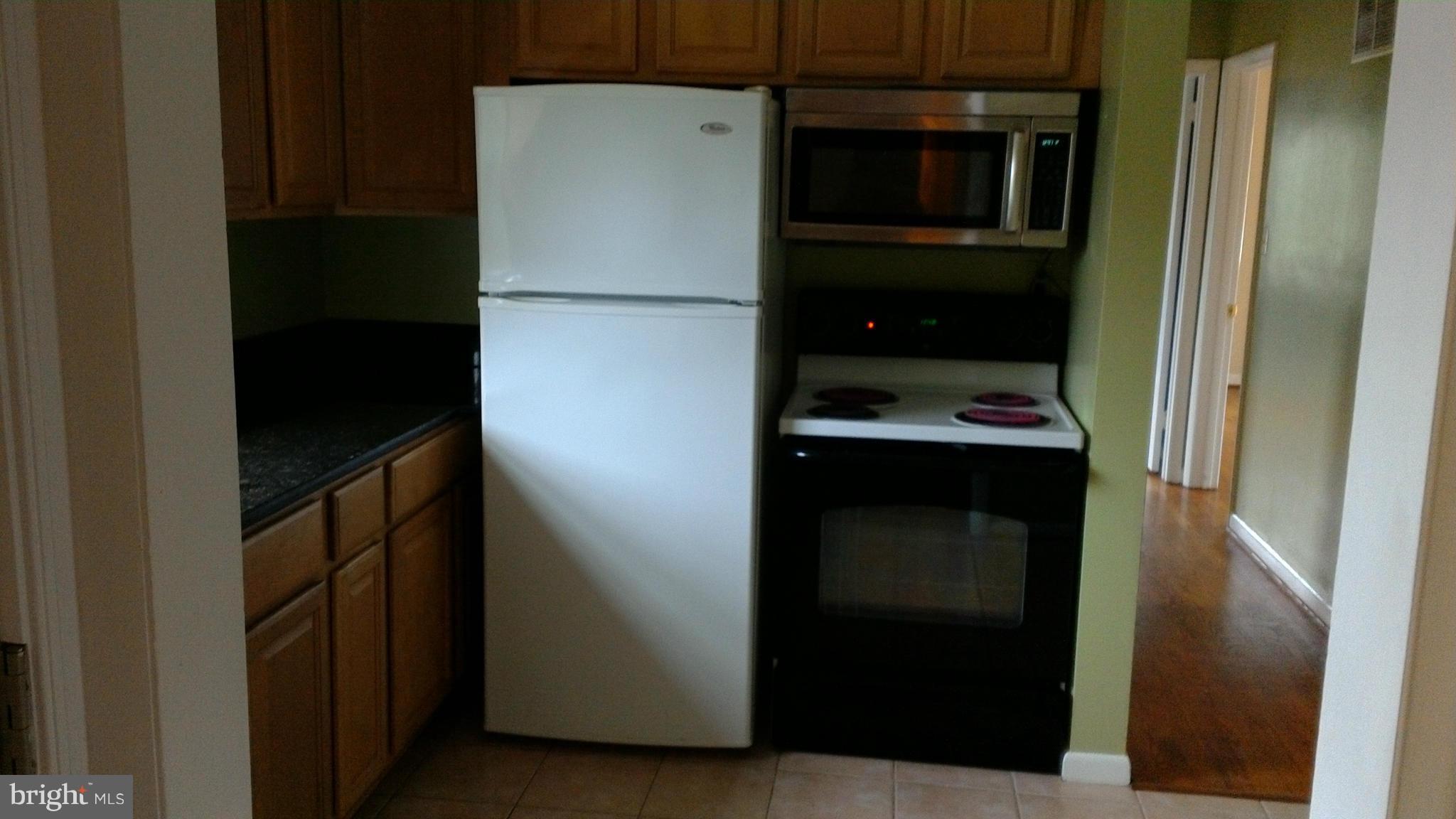 GLENCARLYN - Residential Lease