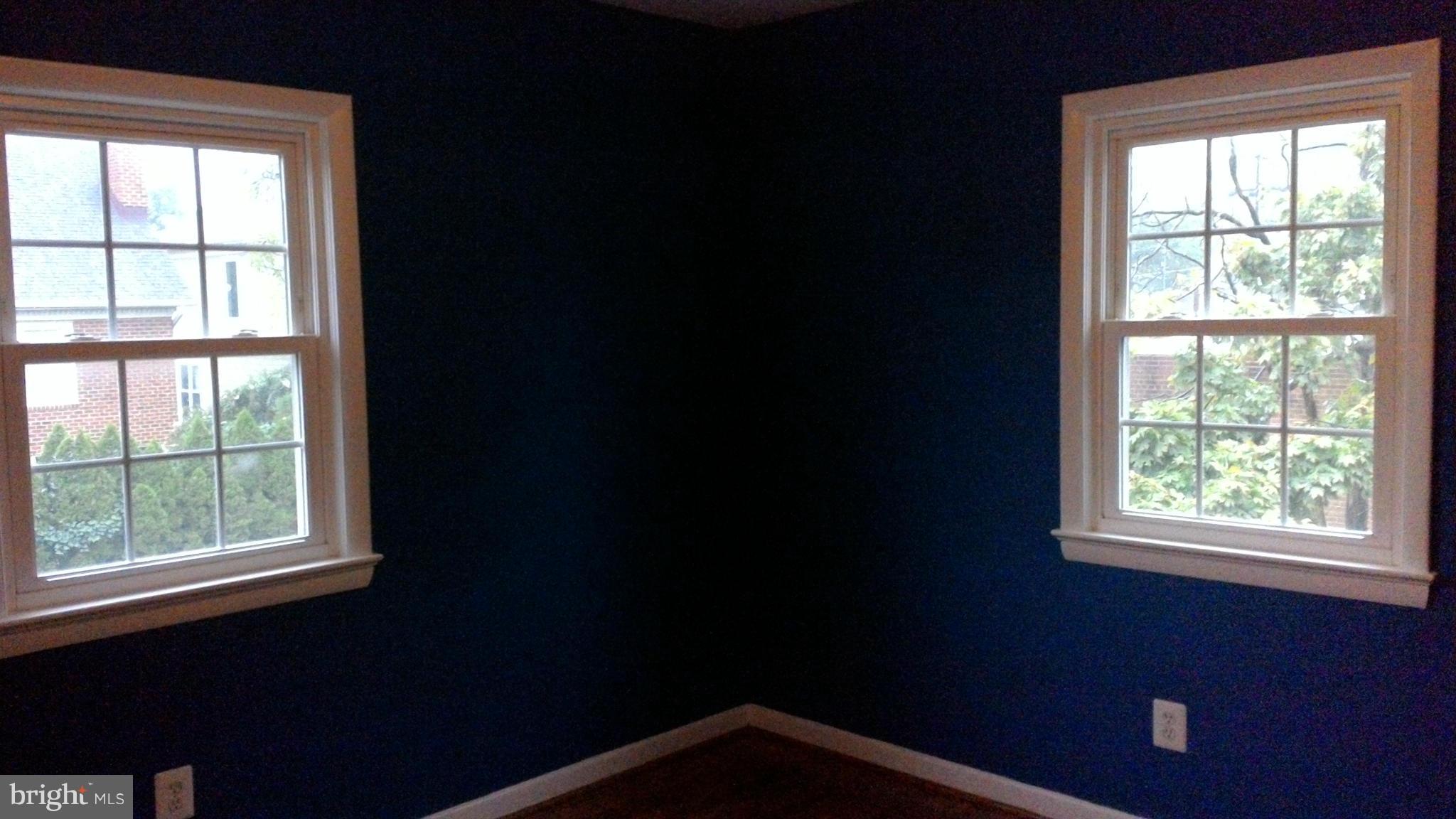 GLENCARLYN - Residential Lease