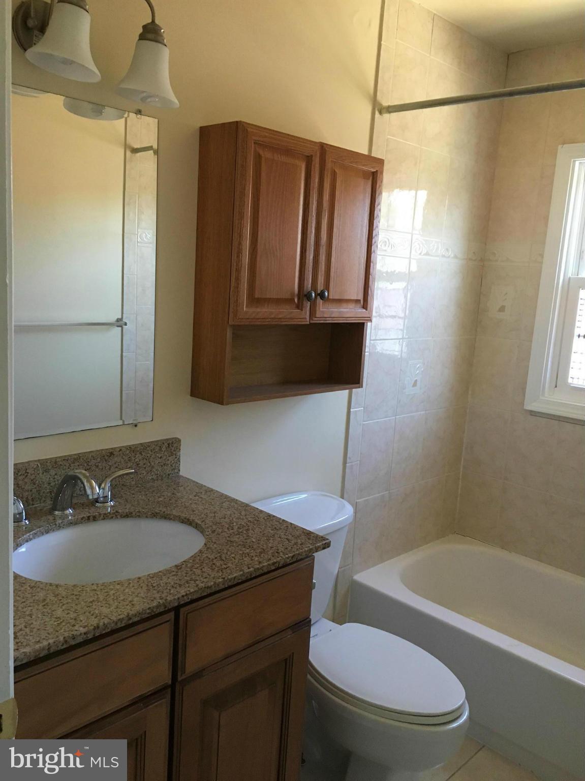 GLENCARLYN - Residential Lease