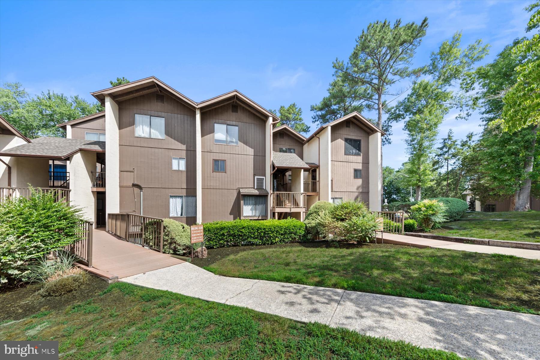 228 CANAL PARK DRIVE G-215