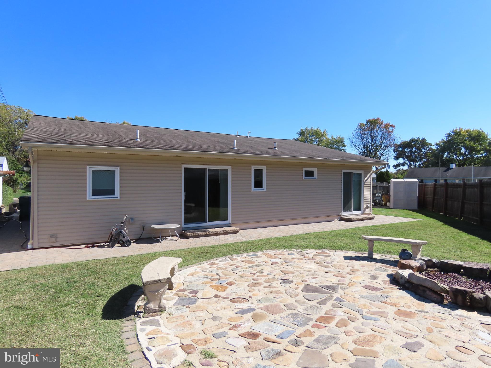331 DOONE PLACE