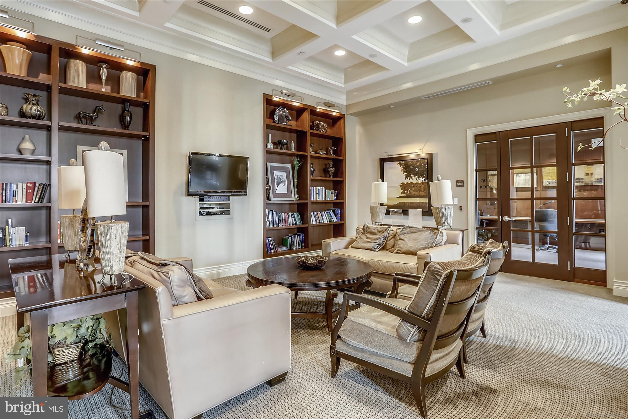 GALLERY AT WHITE FLINT - Residential